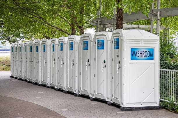 Best Portable restroom trailer rental  in Pickerington, OH